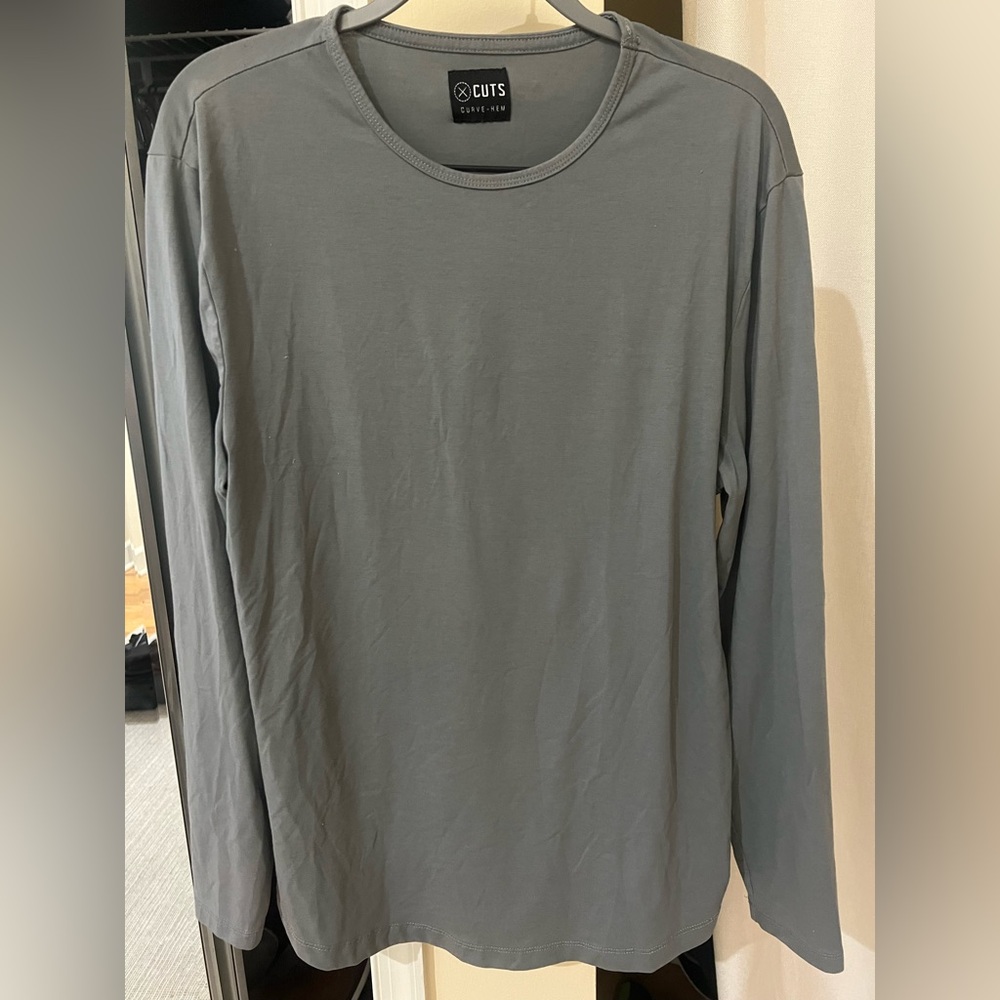 Cuts Gray Long Sleeve Tee with Crew Neck